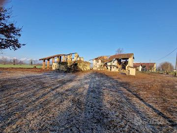 Terreno di 3000 m² a Oglianico