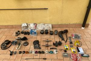 Ricambi rimanenze Piaggio Aprilia Malaguti Am6