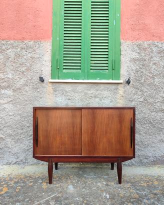 sideboard vintage