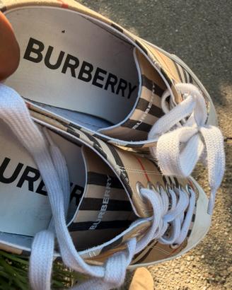 Sneakers Burberry check n39