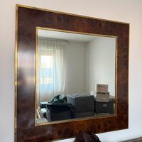 Specchio e cassettiera