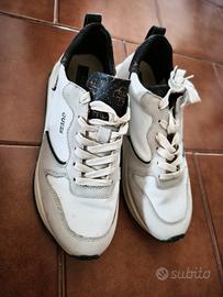 scarpe uomo Guess num. 43