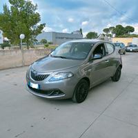 Lancia Ypsilon 1.0 FireFly 5 porte S&S Hybrid Ecoc