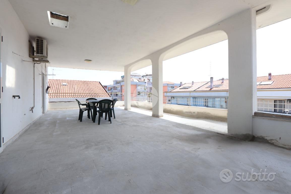 2 LOCALI A MONTESILVANO - Altro