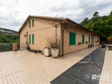Casa Indipendente Urbino [G154/6VRG]