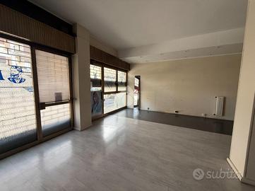 NEGOZIO A BASSANO DEL GRAPPA