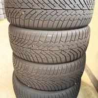 Gomme 225/55/17 invernali Kumho