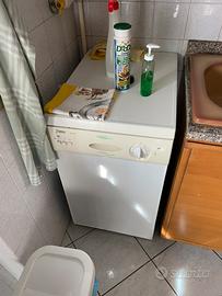 Lavastoviglie piccola