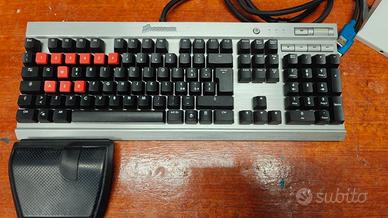tastiera corsair k60
