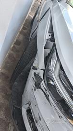 Accessori e Pezzi Volvo XC40 2WD Business