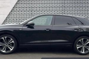 Audi Q8 45 TDI - 230 CV