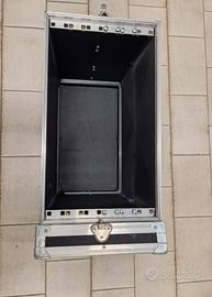 Flight case per multieffetto chitarra 6 posti