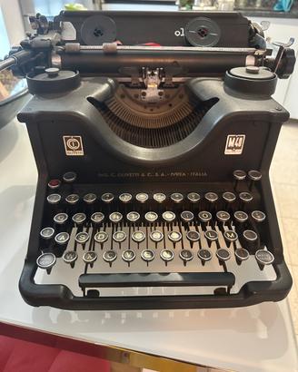 MACCHINA DA SCRIVERE OLIVETTI M40