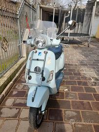 Vespa 50