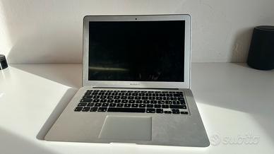 Macbook Air  13” 2017