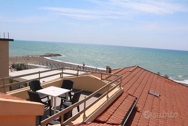Cecina Mare bilocale con vista panoramica
