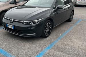 Volkswagen Golf 8 1.5 TSI Style