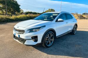 KIA XCeed 1.6 CRDi 136 CV MHEV iMT High Tech