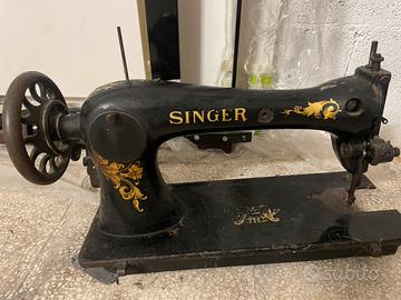 Macchina da cucire SINGER