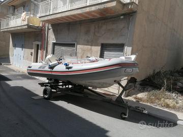 Gommone bsc 90cv Evinrude E-tec