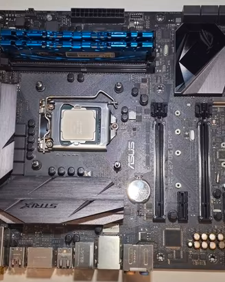 i7-7700K + GTX 1080 Ti + Z270G + 16GB DDR4