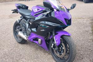 Yamaha r7