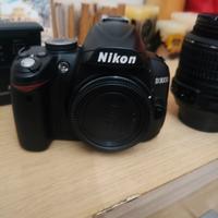 Nikon d3000 +15-55vr usata poco 