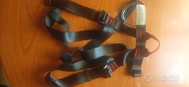 Imbracatura per arrampicata