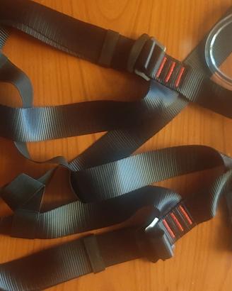 Imbracatura per arrampicata