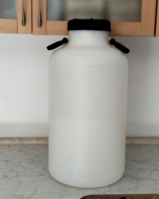 Bidone,barile,fusto per liquidi