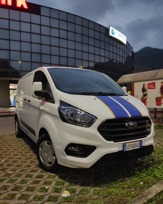 Transit custom attrezzato no iva