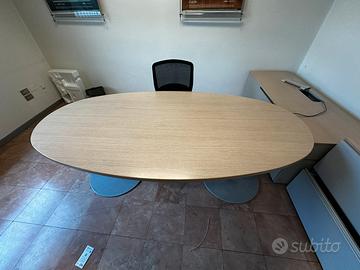 Tavolo ellisse
