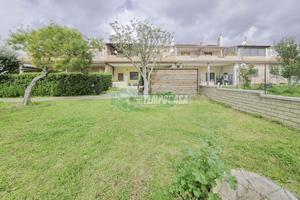 Appartamento indipendente con ampio giardino