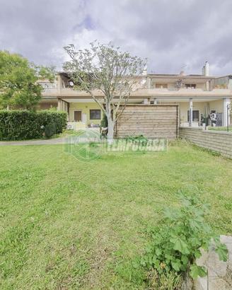 Appartamento indipendente con ampio giardino