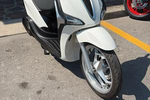 Piaggio Liberty 50 4T 08/2025 KM 1744