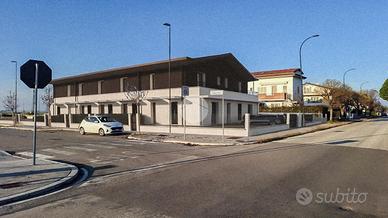 VILLA A SCHIERA A RAVENNA