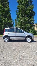 PANDA 4X4 2006 BENZ/GPL