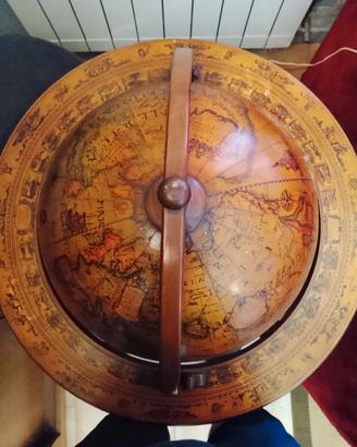 mappamondo bar portabottiglie con porta bicchieri