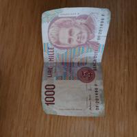 Diversi soldi in lire , monete e banconote
