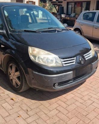 Renault scenic 