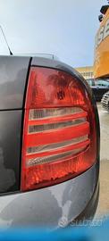 SKODA SUPERB 2004 - STOP POSTERIORE DESTRO