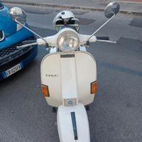 Piaggio Vespa 