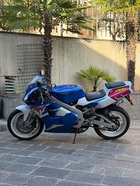 Suzuki rgv gamma 250