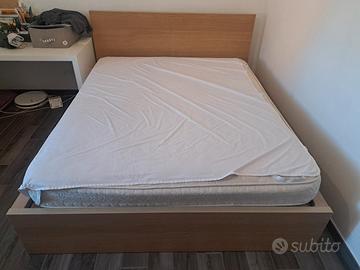 Letto contenitore Ikea Malm + 2 comodini
