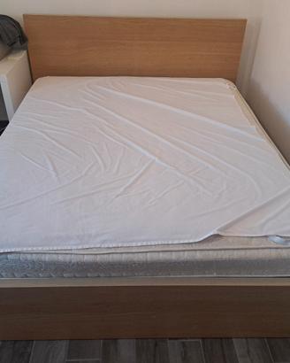Letto contenitore Ikea Malm + 2 comodini