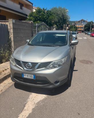 NISSAN QASQHAI