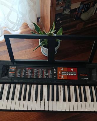 Tastiera Yamaha PSR-F51 +  cavalletto 