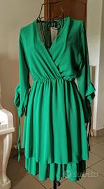Mini Dress Verde Smeraldo - Il Modello Virale di T