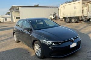VOLKSWAGEN Golf 1.0 TSI EVO Life