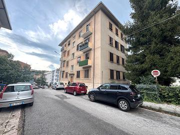 Via G. D'amico - 137 mq con cantina e soffitta